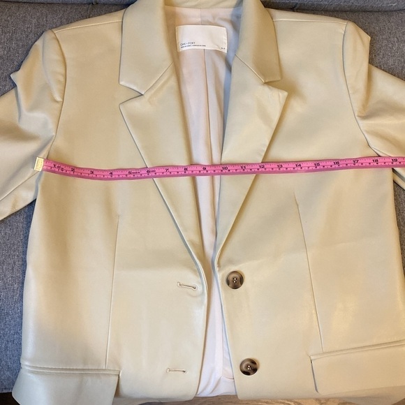 OAK + FORT Vegan Leather Blazer - Picture 13 of 13